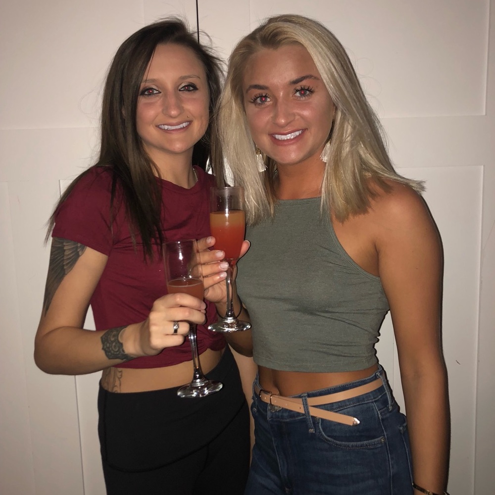 Meet your Posher, Rebecca